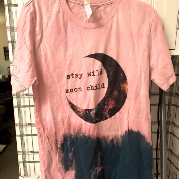 Stay wild child Tshirt NWOT - Picture 2 of 5